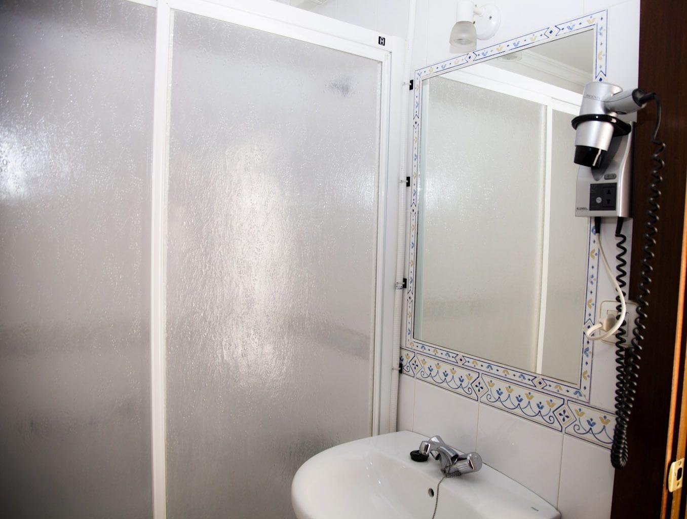 Hostal Paris La Línea de la Concepción المظهر الخارجي الصورة